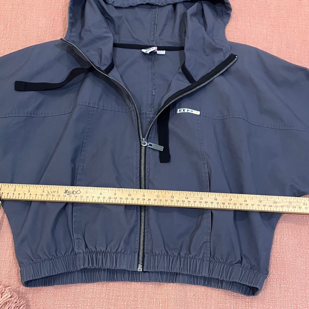 Roxy cropped canvas Jacket with Black small wm’s - Picture 5 of 14